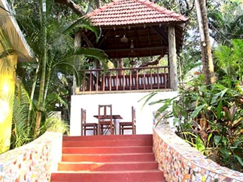 Bella Anand Resort Vagator Esterno foto